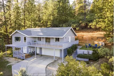15126 Carrie Dr, Grass Valley, CA 95949 - Photo 2
