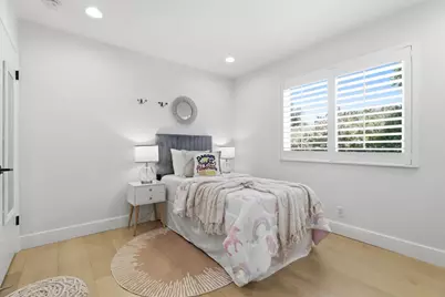 2260 Constitution Dr, San Jose, CA 95124 - Photo 24