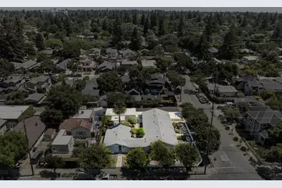 1061 Alma St, Palo Alto, CA 94301 - Photo 12