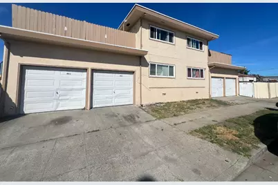 457 S 18th St, Richmond, CA 94804 - Photo 1