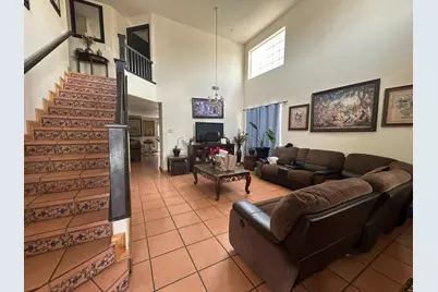 1116 Eagle Dr, Salinas, CA 93905 - Photo 2