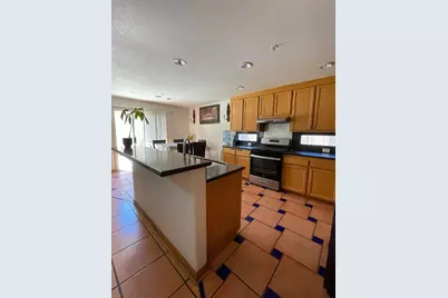 1116 Eagle Dr, Salinas, CA 93905 - Photo 4