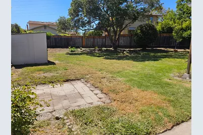 637 Cabrillo Ave, Santa Cruz, CA 95065 - Photo 2