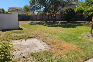 637 Cabrillo Ave, Santa Cruz, CA 95065 - Photo 2
