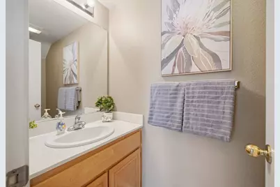 513 Manhattan Pl, San Jose, CA 95136 - Photo 12