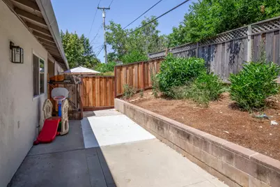 10178 Alpine Dr, Cupertino, CA 95014 - Photo 12