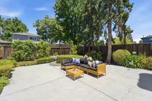 1837 Comstock Ln, San Jose, CA 95124 - Photo 20