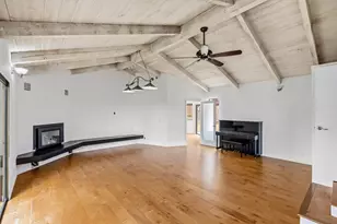 25000 Pine Hills Dr, Carmel, CA 93923 - Photo 32