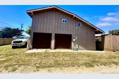 2 3rd Ave, Davenport, CA 95017 - Photo 16