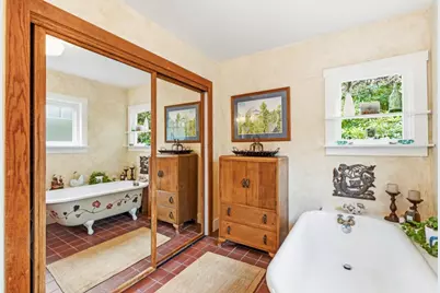 217 Walnut St, Pacific Grove, CA 93950 - Photo 24