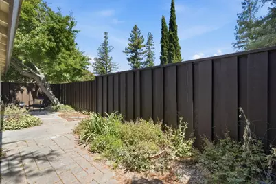 5020 Pine Tree Ter, Campbell, CA 95008 - Photo 20