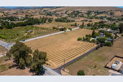 0 New Ave, Gilroy, CA 95020 - Photo 8