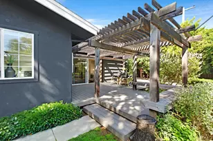 1257 Gooseberry Ct, Sunnyvale, CA 94087 - Photo 16