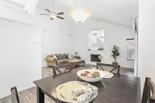 37 Coyle Creek Cir, Fair Oaks, CA 95628 - Photo 10