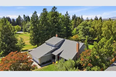 560 Tawny Dr, Pleasanton, CA 94566 - Photo 2