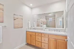 585 Amherst Terrace, Sunnyvale, CA 94087 - Photo 24