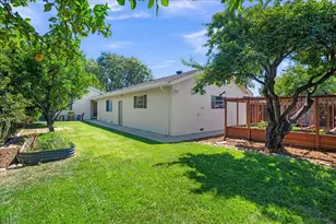 1235 Shamrock Dr, Campbell, CA 95008 - Photo 44