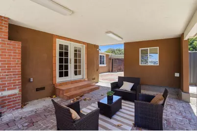 2495 Gloria Way, East Palo Alto, CA 94303 - Photo 40