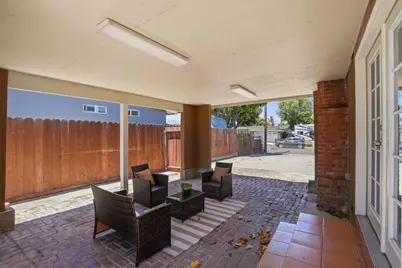 2495 Gloria Way, East Palo Alto, CA 94303 - Photo 42