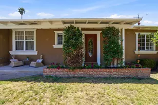 2495 Gloria Way, East Palo Alto, CA 94303 - Photo 2
