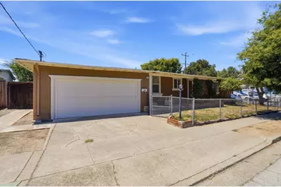 2495 Gloria Way, East Palo Alto, CA 94303 - Photo 46