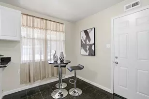 2495 Gloria Way, East Palo Alto, CA 94303 - Photo 18