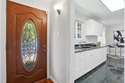 2495 Gloria Way, East Palo Alto, CA 94303 - Photo 20