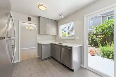 110-112 Wheeler Ave, Redwood City, CA 94061 - Photo 6