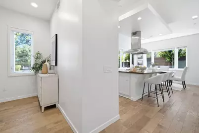 18 Barneson Ave, San Mateo, CA 94402 - Photo 12
