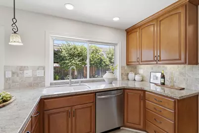 127 Park Watson Pl, San Jose, CA 95136 - Photo 12