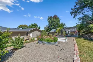 9465 Watsonville Rd, Gilroy, CA 95020 - Photo 38