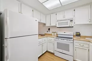 260 W Dunne Ave 39, Morgan Hill, CA 95037 - Photo 16