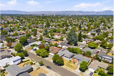 1333 Klamath Dr, San Jose, CA 95130 - Photo 32
