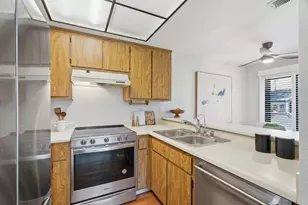 657 Yolo Ct, San Jose, CA 95136 - Photo 6