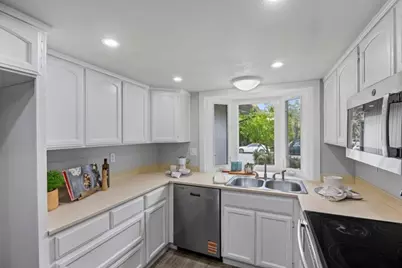 15249 Pratola Ct, Morgan Hill, CA 95037 - Photo 18