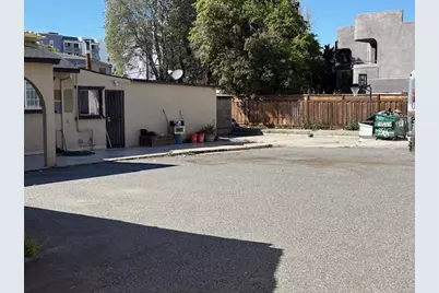 1237 W San Carlos St, San Jose, CA 95126 - Photo 2