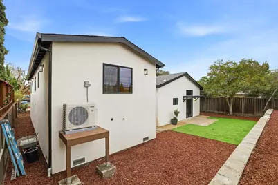 3109 Maddux Dr, Palo Alto, CA 94303 - Photo 40