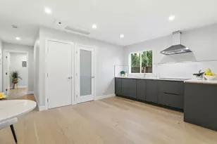 3109 Maddux Dr, Palo Alto, CA 94303 - Photo 14