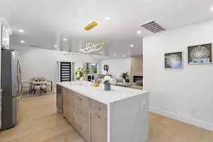 3109 Maddux Dr, Palo Alto, CA 94303 - Photo 12