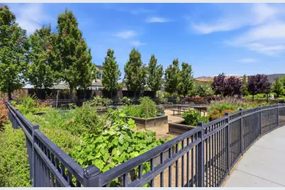 1330 Golden Eagle Dr, Morgan Hill, CA 95037 - Photo 54