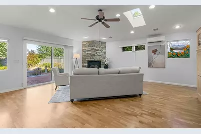14836 Elton Dr, San Jose, CA 95124 - Photo 26