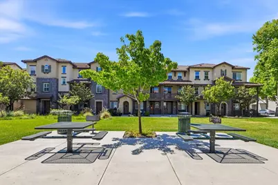 2061 Kiwi Walkway, San Jose, CA 95133 - Photo 40
