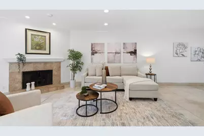 117 Mission Dr, East Palo Alto, CA 94303 - Photo 4