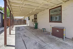 353 West Ct, San Jose, CA 95116 - Photo 14