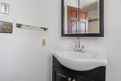 353 West Ct, San Jose, CA 95116 - Photo 8