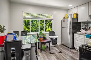 3249 Williamsburg Dr, San Jose, CA 95117 - Photo 18
