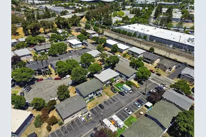 2379 Galway Ct, Santa Clara, CA 95050 - Photo 6