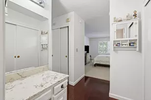 5435 Cribari Green, San Jose, CA 95135 - Photo 18