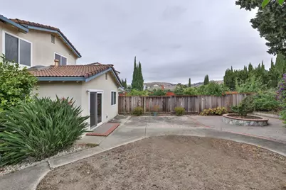 1352 Cutforth Ct, San Jose, CA 95132 - Photo 32