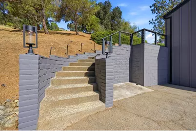 17815 Woodland Ave, Morgan Hill, CA 95037 - Photo 4